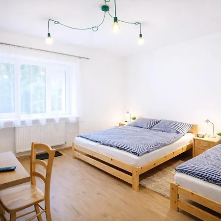 Apartmán Large 3-bedroom On Main Square With Free Parking Žacléř
