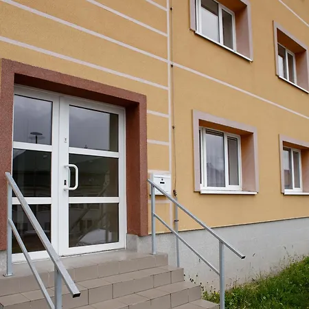 Large 3-bedroom On Main Square With Free Parking Lejlighed Žacléř