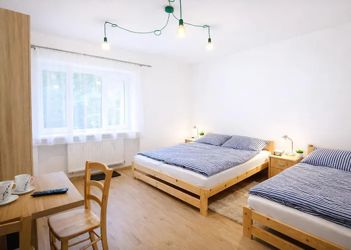 Apartmán Large 3-bedroom On Main Square With Free Parking Žacléř